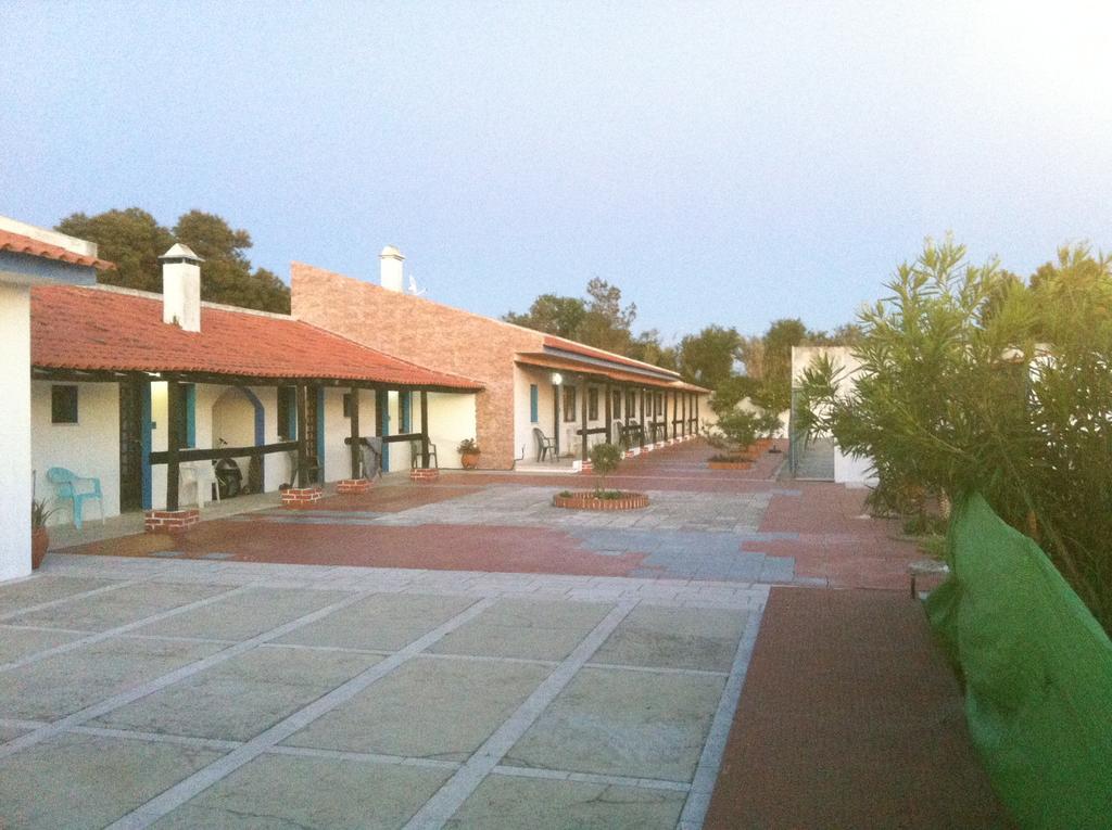 Hotel Alentejo Pig dog surf camp Palhota Exterior foto